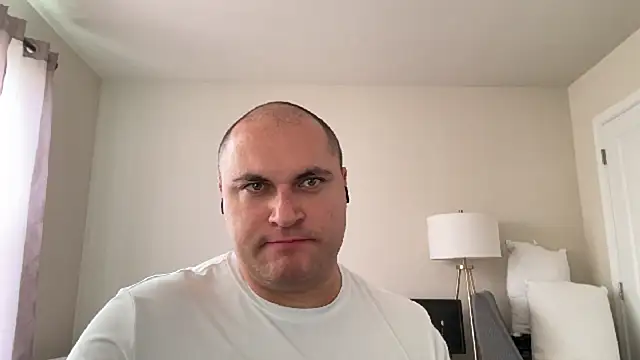 SluggishChase99 online show from 11/28/25, 05:24