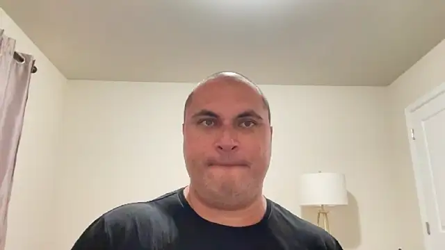 SluggishChase99 online show from 10/06/25, 02:46