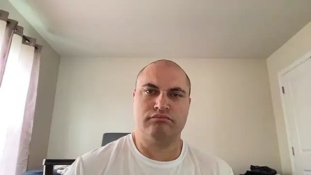 SluggishChase99 online show from 05/08/26, 02:32