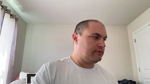 SluggishChase99 online show from 04/12/26, 04:43