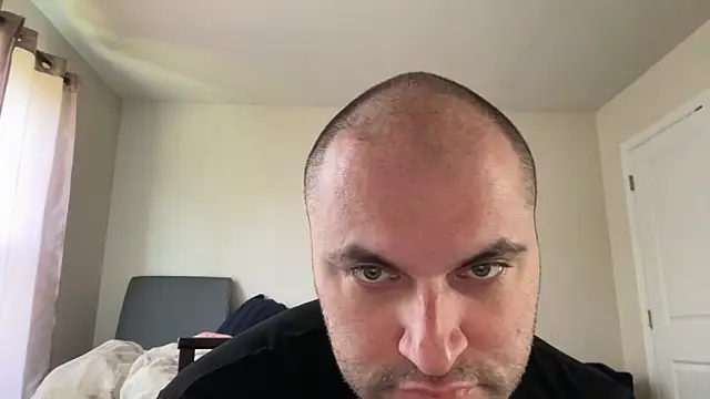 SluggishChase99 online show from 05/19/26, 05:42