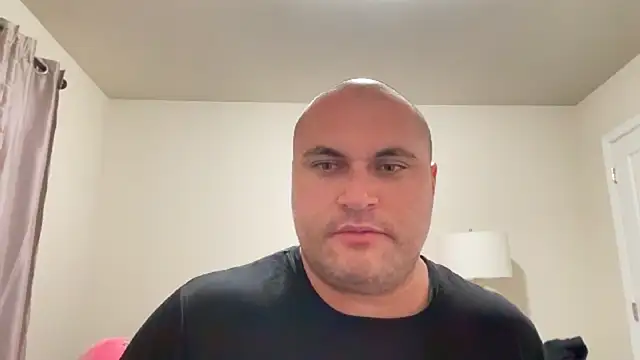 SluggishChase99 online show from 10/28/25, 01:28