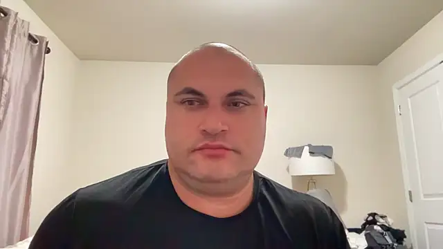 SluggishChase99 online show from 10/13/25, 02:57