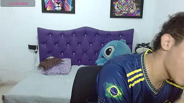 Wiiliam 20 online show from 04/15/26, 01:26