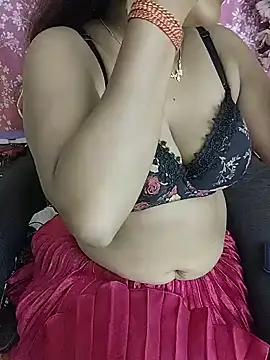 Snapshot of joya_bhabi chatting on 07/14/26, 04:24 joya bhabi online show from 07/14/26, 04:24