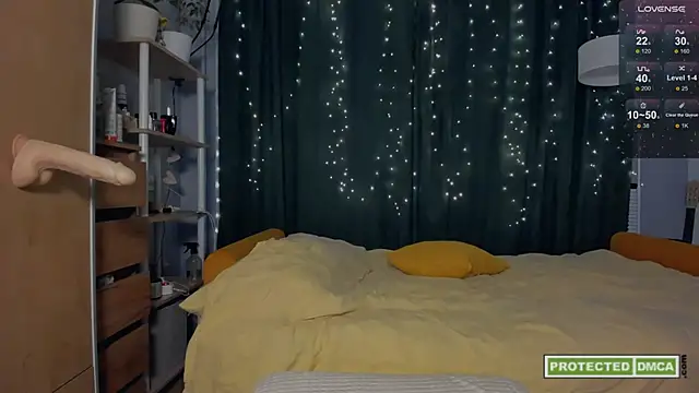  Lora Palmer online show from 01/10/26, 08:31