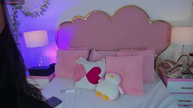 EmmaCrush online show from 02/23/26, 08:42