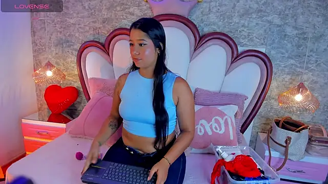 EmmaCrush online show from 02/28/26, 10:09