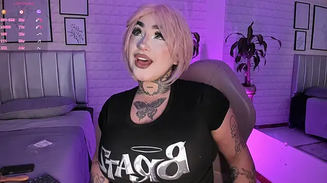 bella-green online show from 11/06/25, 07:07