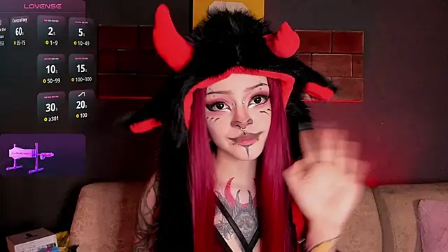 Elettra Rou online show from 10/18/25, 12:01