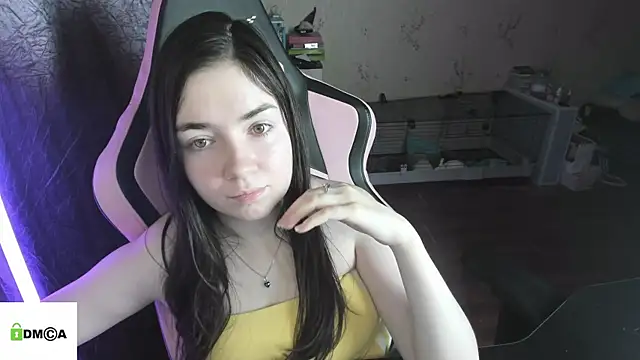 Crazy forest fairy online show from 03/08/26, 02:04