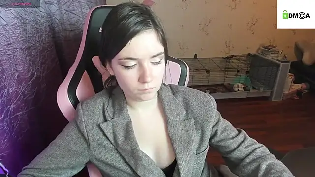 Crazy forest fairy online show from 11/26/25, 11:16