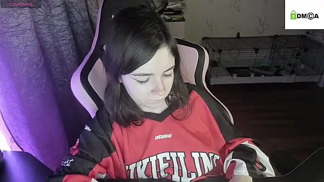 Crazy forest fairy online show from 02/28/25, 12:43