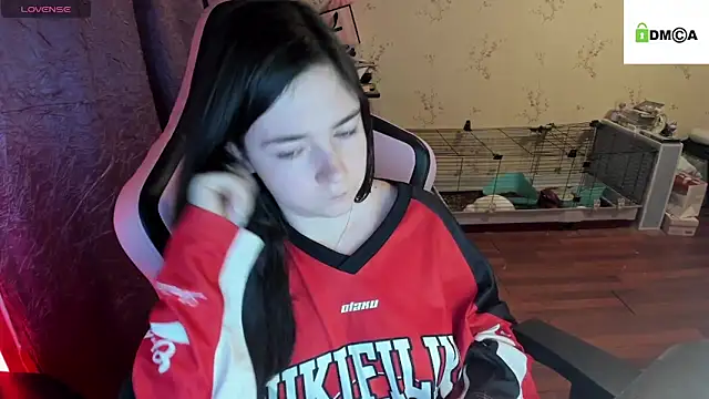 Crazy forest fairy online show from 10/10/25, 09:48