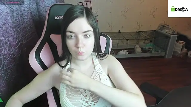 Crazy forest fairy online show from 11/28/25, 10:54