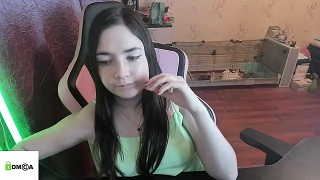 Crazy forest fairy online show from 03/28/26, 10:00