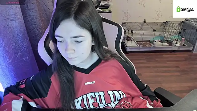 Crazy forest fairy online show from 02/26/25, 10:47