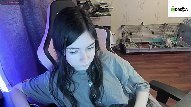 Crazy forest fairy online show from 02/28/25, 11:45