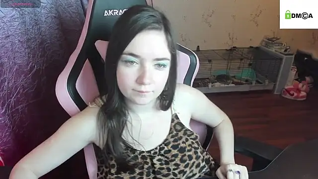 Crazy forest fairy online show from 11/24/25, 09:04