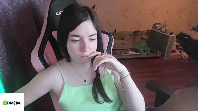 Snapshot of Crazy_forest_fairy chatting on 02/28/26, 02:55 Crazy forest fairy online show from 02/28/26, 02:55