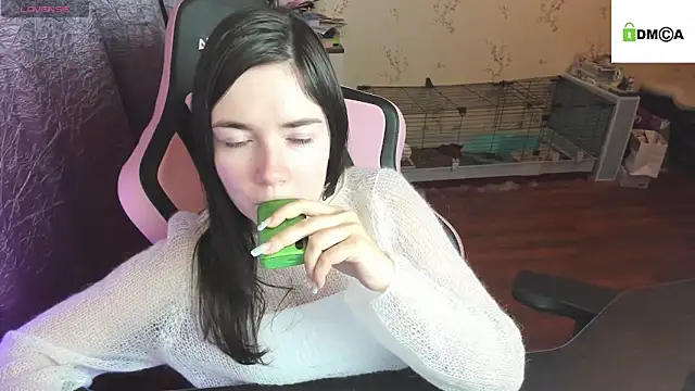 Crazy forest fairy online show from 10/23/25, 03:54