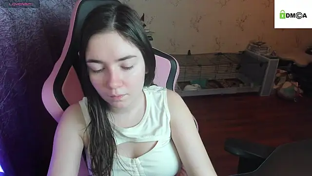 Crazy forest fairy online show from 12/16/25, 06:39