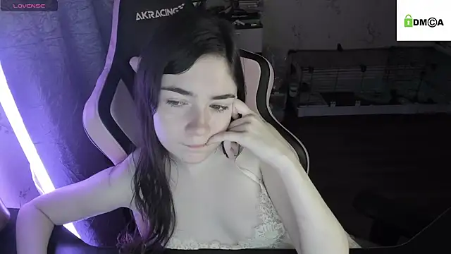 Crazy forest fairy online show from 02/02/25, 06:14