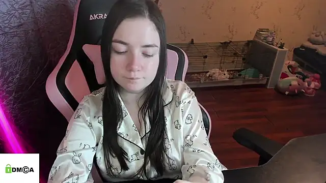 Snapshot of Crazy_forest_fairy chatting on 02/15/26, 10:20 Crazy forest fairy online show from 02/15/26, 10:20