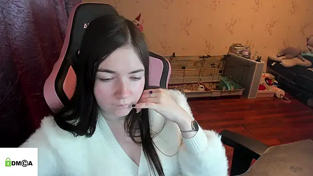 Snapshot of Crazy_forest_fairy chatting on 02/22/26, 12:35 Crazy forest fairy online show from 02/22/26, 12:35