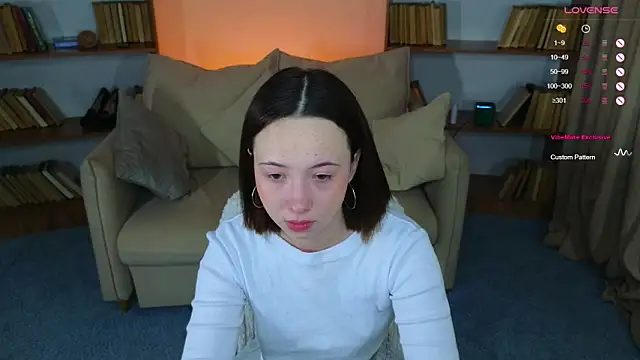 Snapshot of Hayle_Hill chatting on 03/15/25, 05:30 Hayle Hill online show from 03/15/25, 05:30