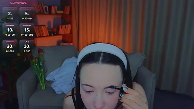 Hayle Hill online show from 03/08/26, 01:44