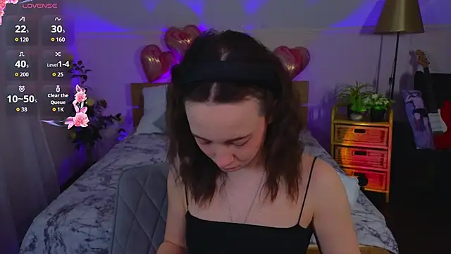 Hayle Hill online show from 02/09/26, 01:03