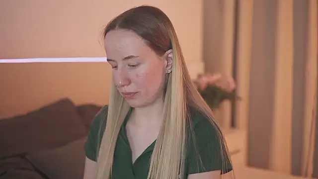 Cassie Kelman online show from 03/04/25, 09:11