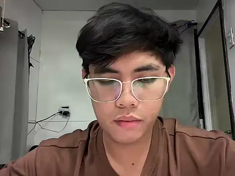 hoenika online show from 01/10/26, 03:18