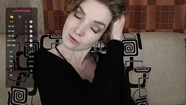 TinaWince online show from 01/08/26, 04:51