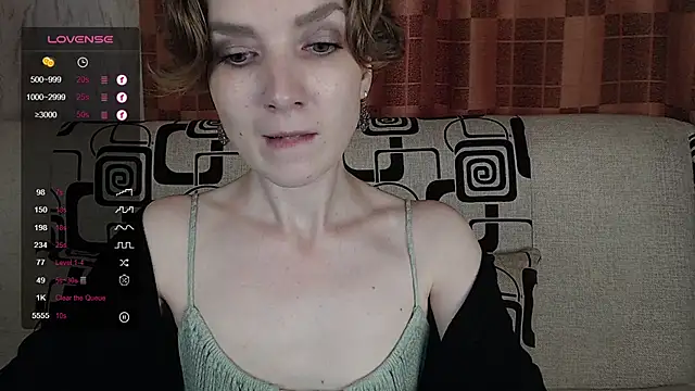 Snapshot of TinaWince chatting on 07/02/26, 05:02 TinaWince online show from 07/02/26, 05:02