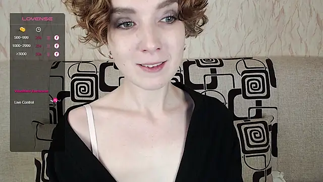 TinaWince online show from 10/12/25, 04:47