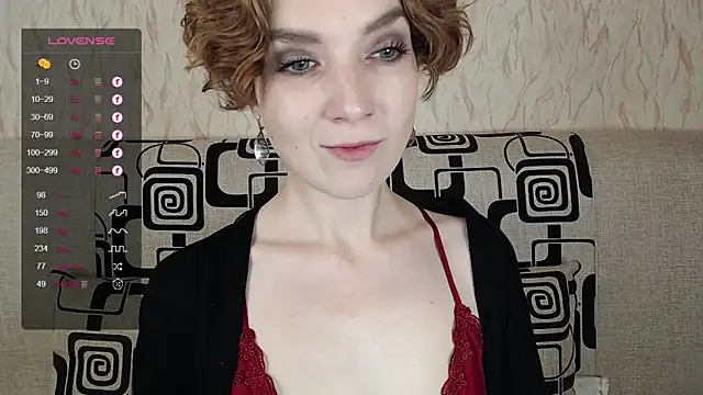 TinaWince online show from 10/10/25, 04:46