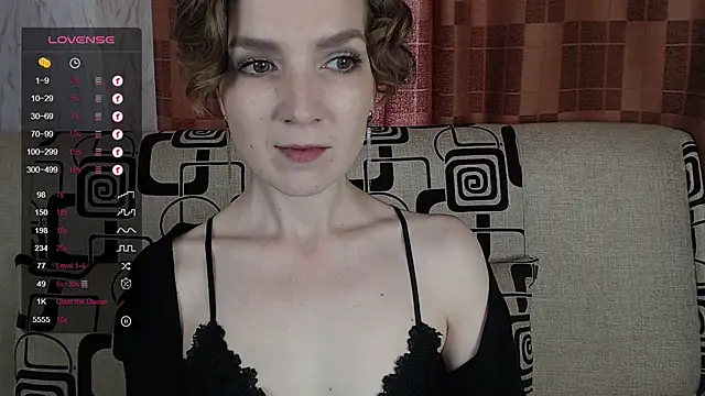 Snapshot of TinaWince chatting on 06/07/26, 05:01 TinaWince online show from 06/07/26, 05:01