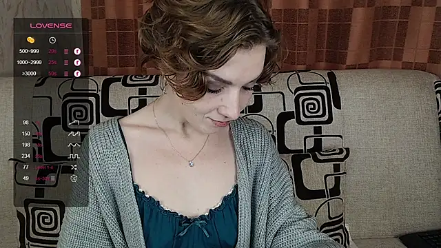 TinaWince online show from 11/15/25, 04:49