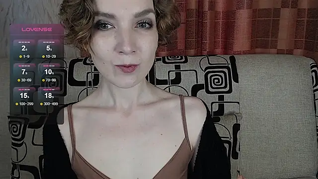 Snapshot of TinaWince chatting on 05/14/26, 05:04 TinaWince online show from 05/14/26, 05:04