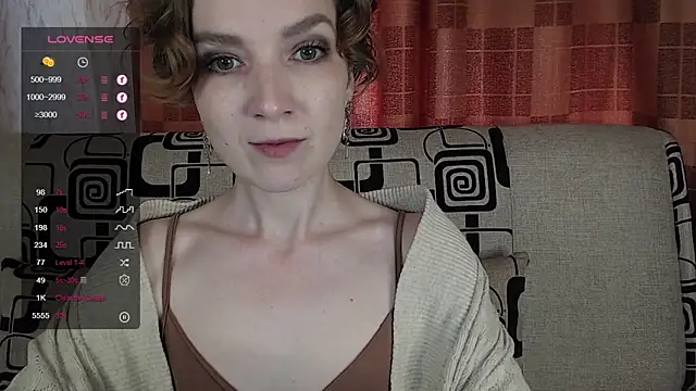 Snapshot of TinaWince chatting on 06/11/26, 04:42 TinaWince online show from 06/11/26, 04:42