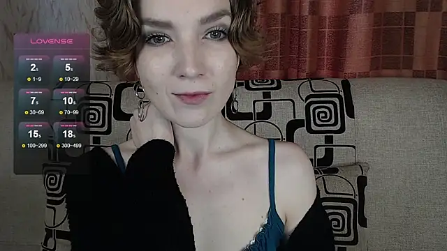 Snapshot of TinaWince chatting on 05/16/26, 05:06 TinaWince online show from 05/16/26, 05:06