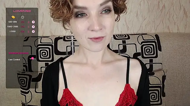 TinaWince online show from 09/18/25, 05:32