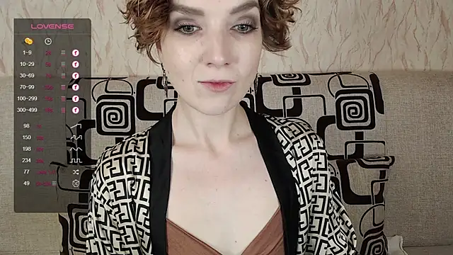 TinaWince online show from 10/11/25, 04:46