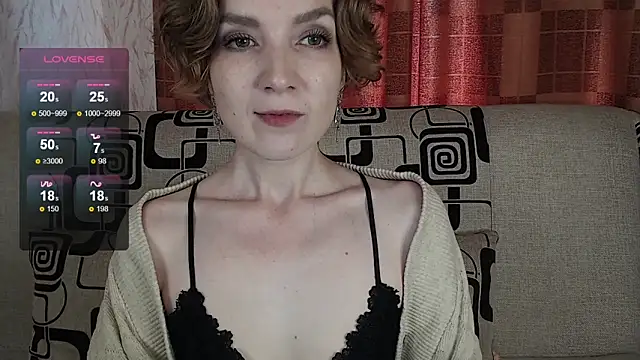 Snapshot of TinaWince chatting on 05/21/26, 04:54 TinaWince online show from 05/21/26, 04:54