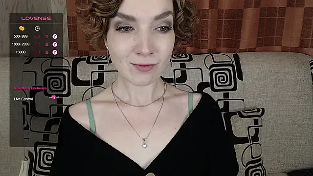 TinaWince online show from 11/14/25, 04:49