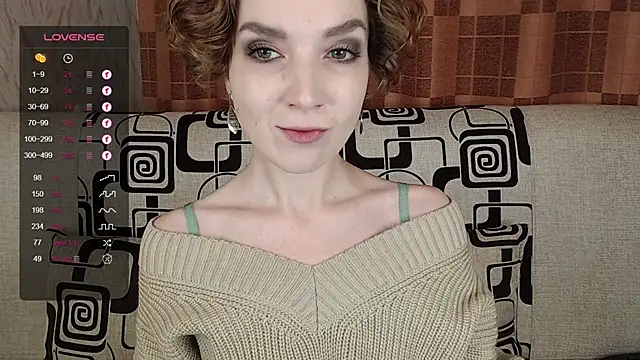 TinaWince online show from 11/03/25, 04:39