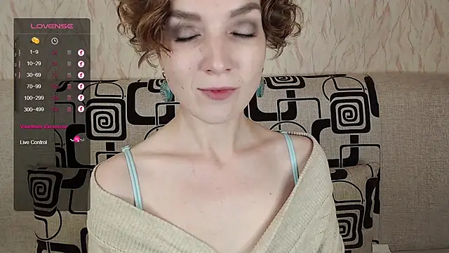 TinaWince online show from 09/22/25, 04:51