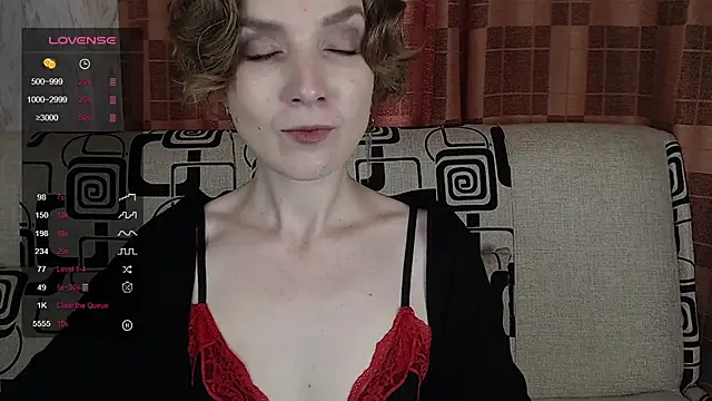 Snapshot of TinaWince chatting on 07/23/26, 05:16 TinaWince online show from 07/23/26, 05:16